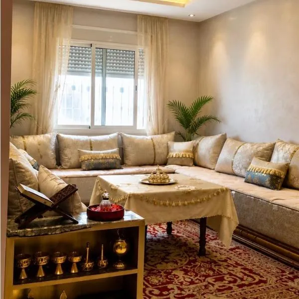 Casablanca oulfa APPAREMMENT DE LUXE – hotel w mieście Casablanca