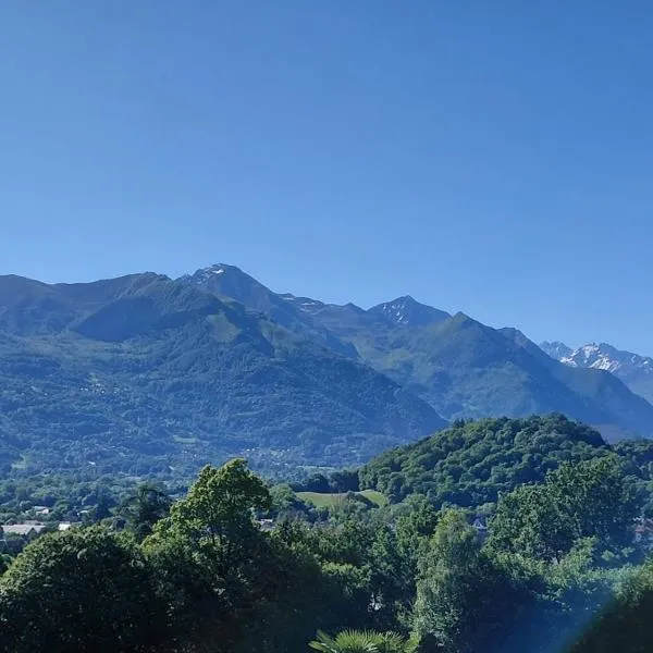 Le Balcon d'Azun, hotel di Argelès-Gazost