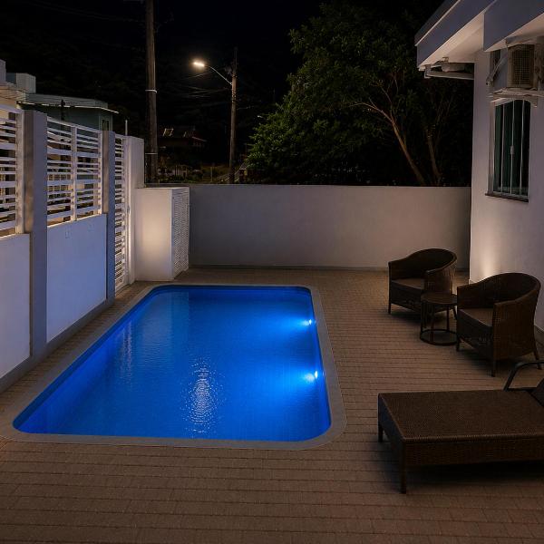 Casa na praia de Zimbros Bombinhas
