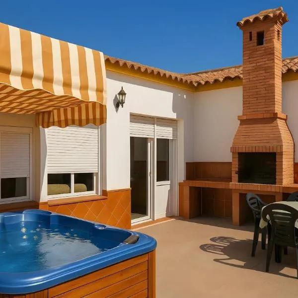 El Palmar Terraza y Jacuzzi exterior agua caliente cerca de la playa, hotel in El Palmar