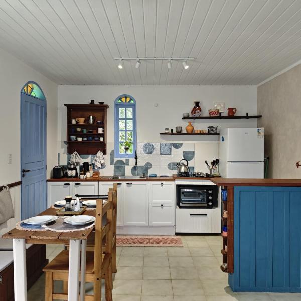 Casa estilo rustico na praia da Armação