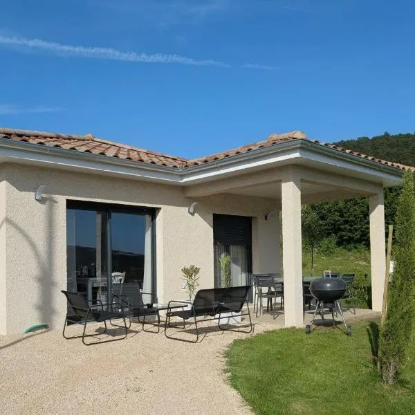 L'échappée Bourguignonne, hotel din La Roche-Vineuse