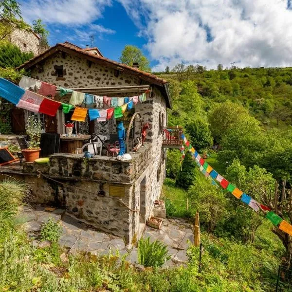 Viesnīca La Maison de Sophia Gaïa, proche du Chemin de Compostelle pilsētā Saint-Privat-dʼAllier
