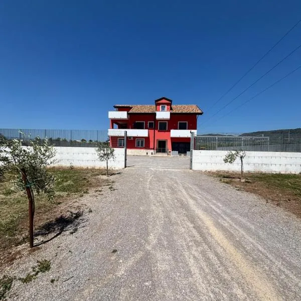 Villa degli Ulivi, hotel en Montecorvino Rovella