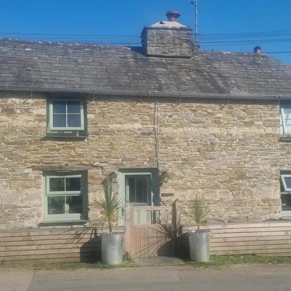 Coopers Cottage Sleeps 4 Dog Friendly North Cornwall, готель у місті Delabole