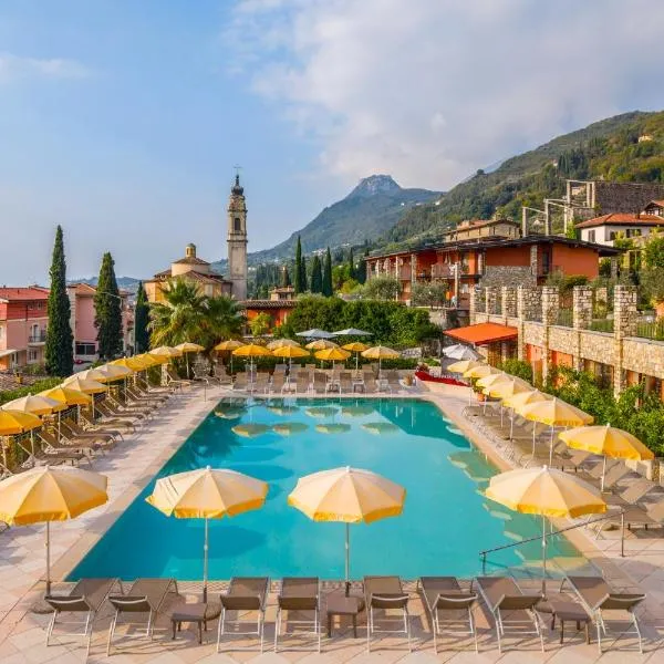 Residence Borgo Dei Limoni - Appartamenti con Garage: Gargnano'da bir otel
