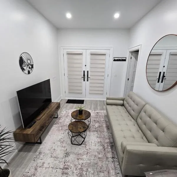 Private one bedroom suite, hotel a Toronto