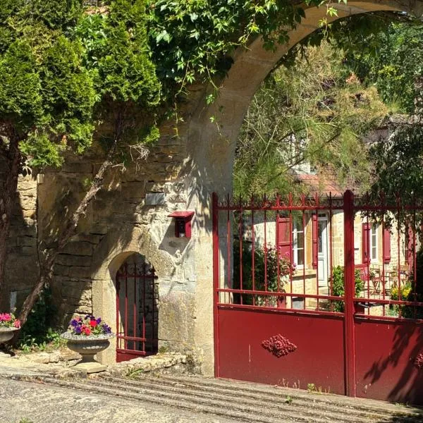 Les Eaux Calmes, hotel em Talcy