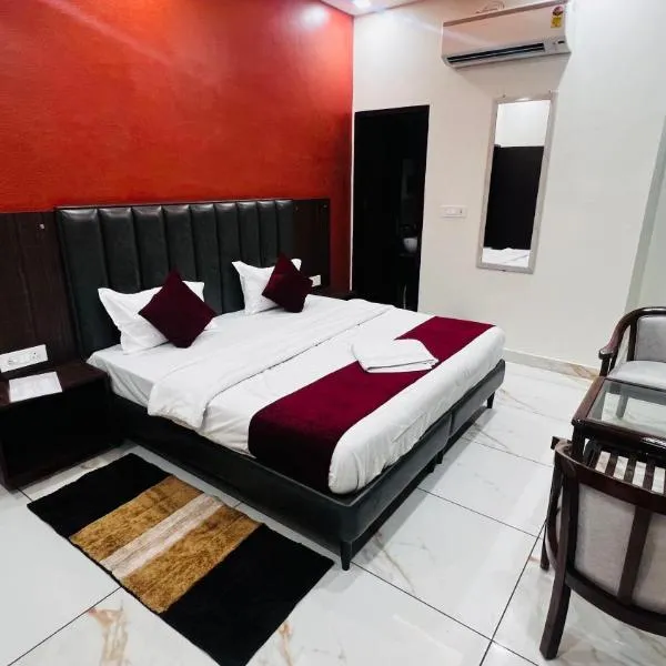 Rohtak में, होटल Hotel AJL