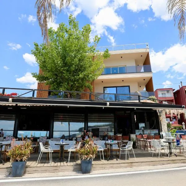 Manolo & Jolie Luxury Villa, hotel in Himare