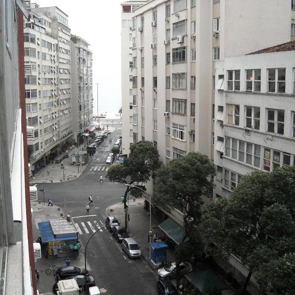 Quarto Com 1 Garagem Coberta 3 Minutos do Metrô e 80 metros da Praia de Copacabana