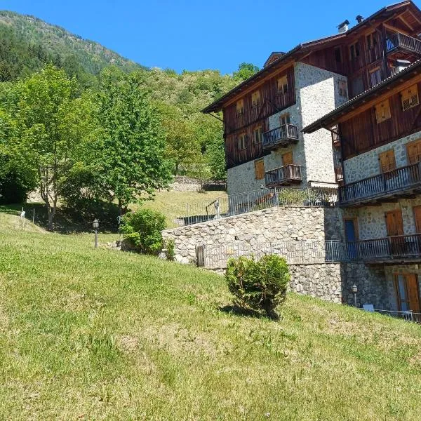 Appartamento Val di Sole - Commezzadura, готель у місті Коммеццадура