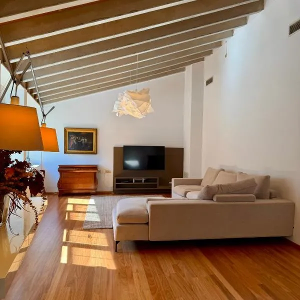 La Força Penthouse, hotel u gradu 'Girona'