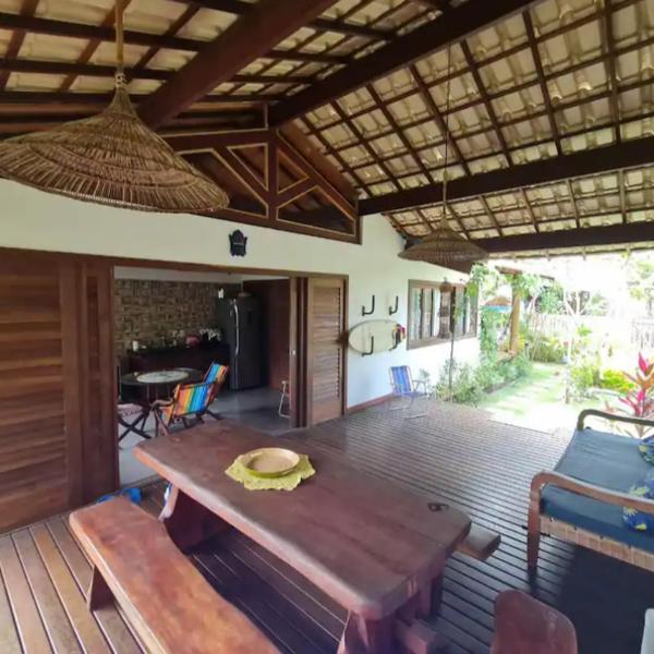 Okê Arô Surf House