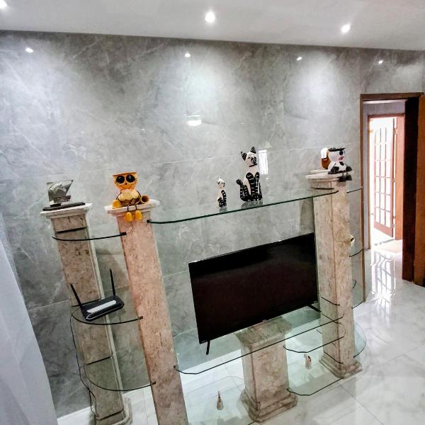 Casa no centro de Guapimirim, ar condicionado, piscina, churrasqueira, tranquilidade - Foto 3