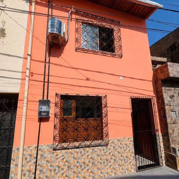 AmazHost - Casa Rosa com Split, Wi-Fi 700 Mb e Água Quente - Foto 5