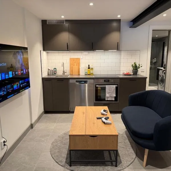 Cozy Modern Basement in Rättvik, hotel in Rättvik