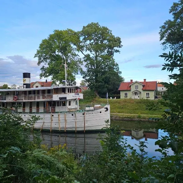 Kanalhuset, hotel in Motala