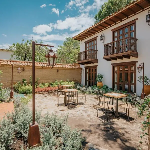 Hotel Casa Alcestre, hotel Villa de Leyvában