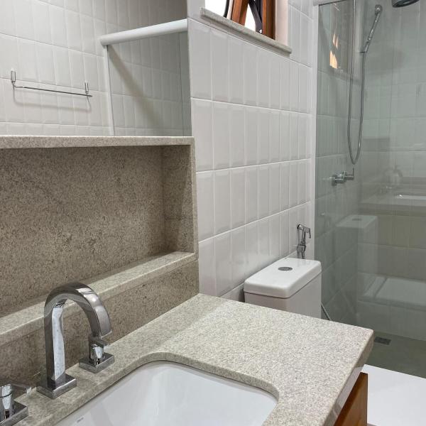 Apartamento da Armação com Garagem - 100m da praia - Foto 3
