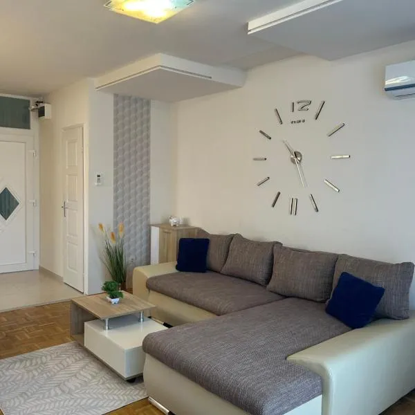 László Apartman, hotel in Debrecen