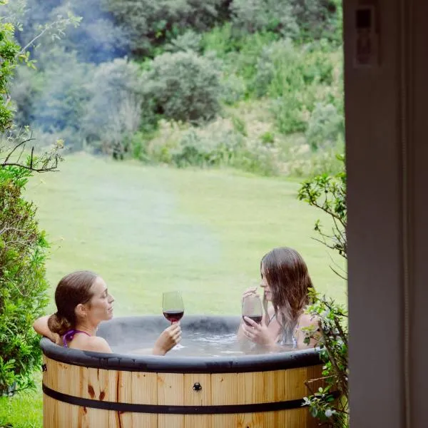 Qambathi Mountain Lodge - Adults only, hotel u gradu Rev Estates