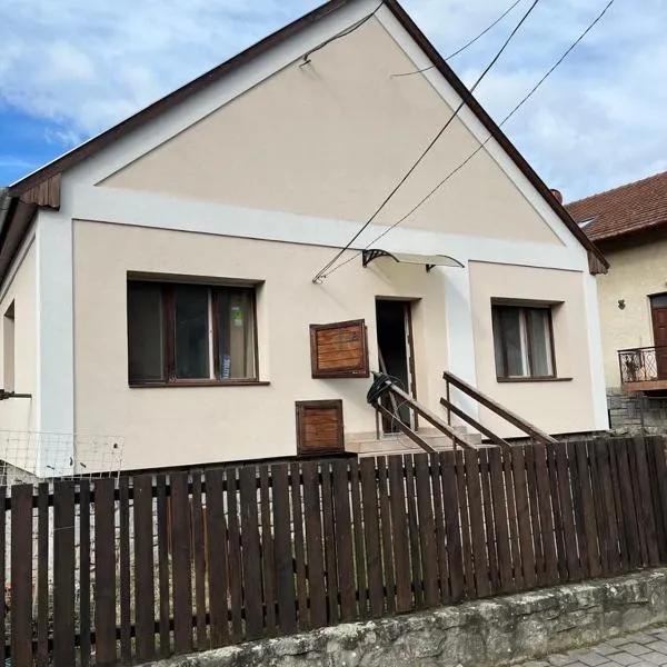 Katalin vendégház felső szint, hotel i Visegrád