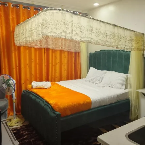 Jkia Airport smart studio next 67hotel, hotel din Nairobi