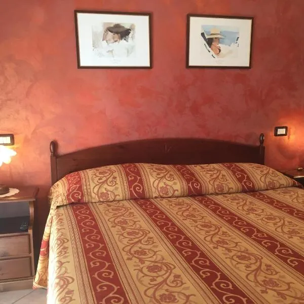 Cà 'd Gnese, Hotel in Castagnole Lanze