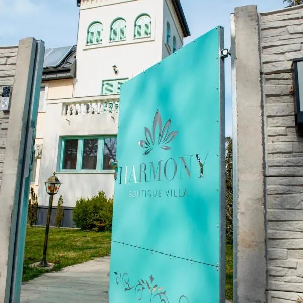 Harmony Boutique Villa, hotel di Siófok