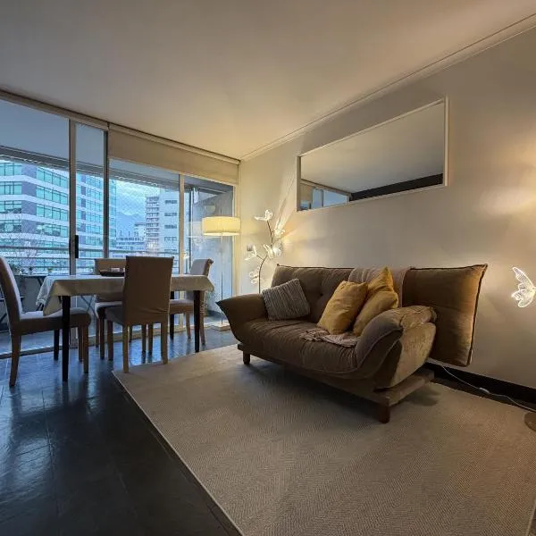Mall Parq Arauco Tranquilo y Familiar Las Condes, hotell i Santiago