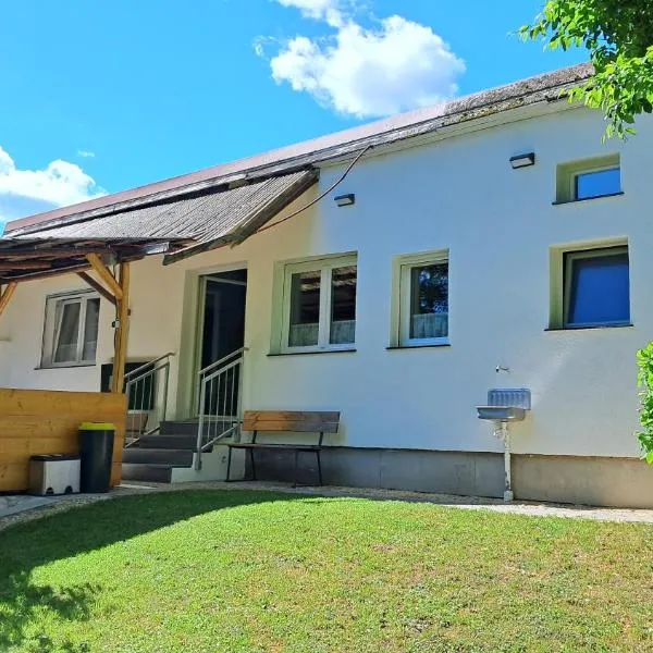 Das Gartenhaus - Lottstetten, hotell i Lottstetten
