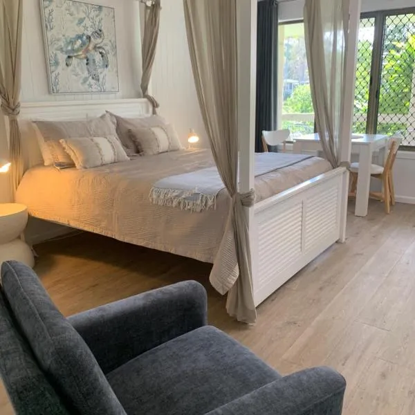 Lakefront Retreat Hervey Bay, hotell i Urangan
