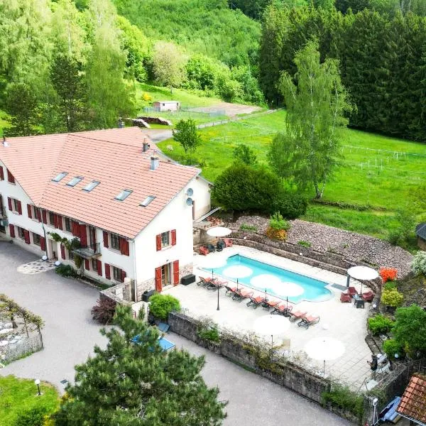 La Belle Charbonnière – hotel w mieście La Grande Fosse