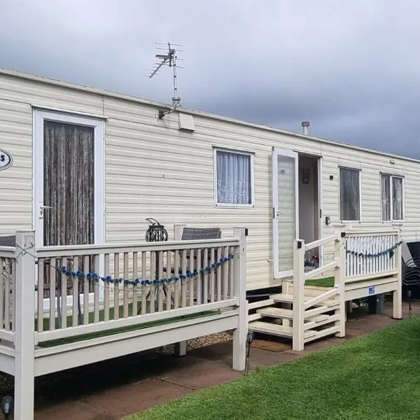 Golden sands 326 3 bedroomed caravan, hotel v destinácii Ingoldmells