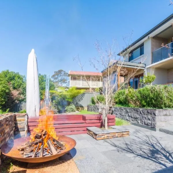 Vacanza Vincentia Views by Experience Jervis Bay – hotel w mieście Vincentia