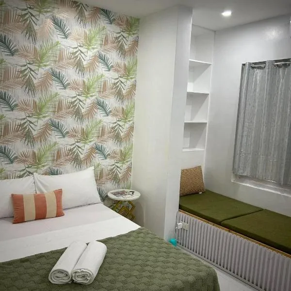 Kyle's Bed and Breakfast DMall Boracay, hotel en Boracay