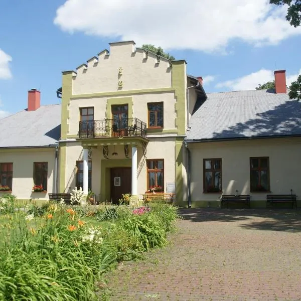 Dworek Młynarza, Hotel in Zator