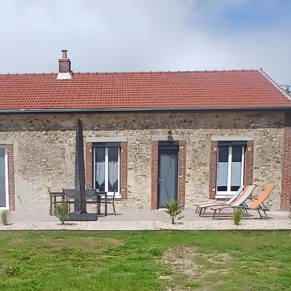 Aux Hirondelles, hotel i Montceaux-lès-Provins