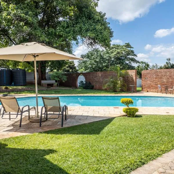 36 Alexander Guesthouse,Highlands,Harare, hotel v destinácii Highlands