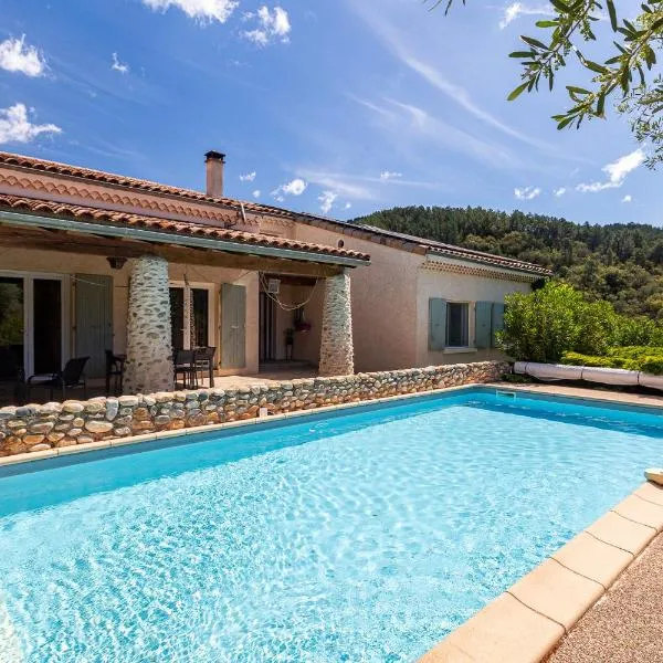 Chambres D'hôtes Mondon Le Haut, hotell sihtkohas Saint-Fortunat-sur-Eyrieux