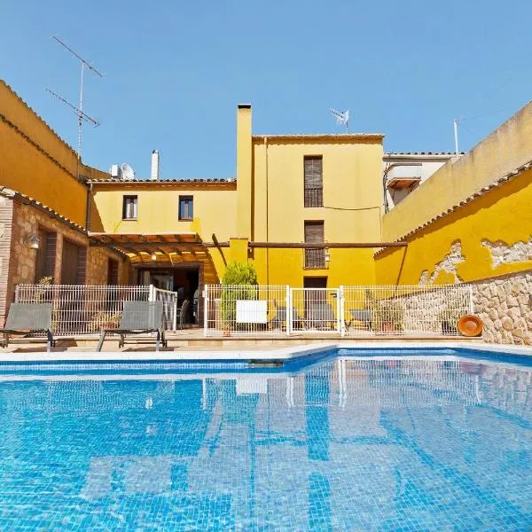 Casa Rural Ca La Siona، فندق في Avinyonet