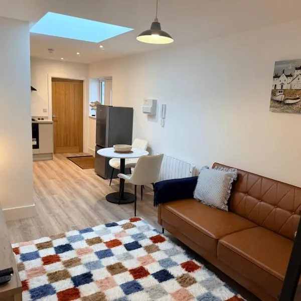 2 Bedroom, Parking & Close To Beach and Town, viešbutis Niukvėjuje