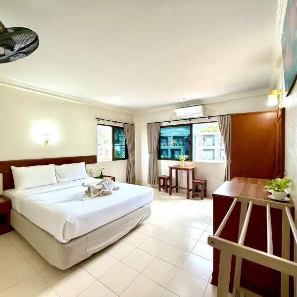 J Mansion, hotel az Aunang-parton