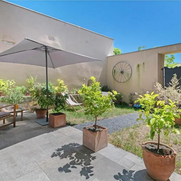 Le Logis des Abeilles, hotel din Lapenne