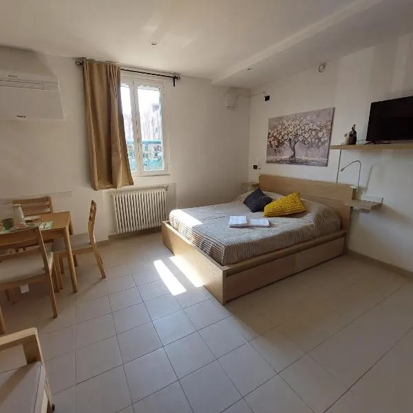 Viesnīca Anna Rosa House Appartamento Triumvirato Boloņā