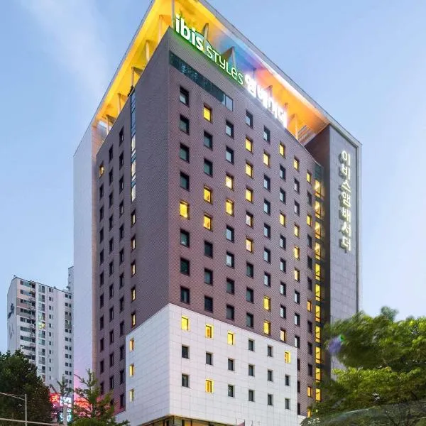 Ibis Styles Ambassador Seoul Gangnam, отель в Сеуле