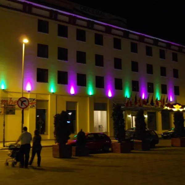 Hotel Bistrita、バカウのホテル