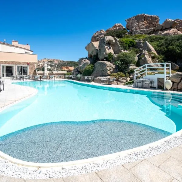 Hotiday La Maddalena, hotel u gradu 'La Maddalena'