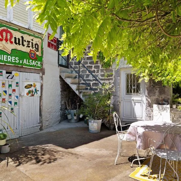 Les Hirondelles du Marais, hotel en Riom